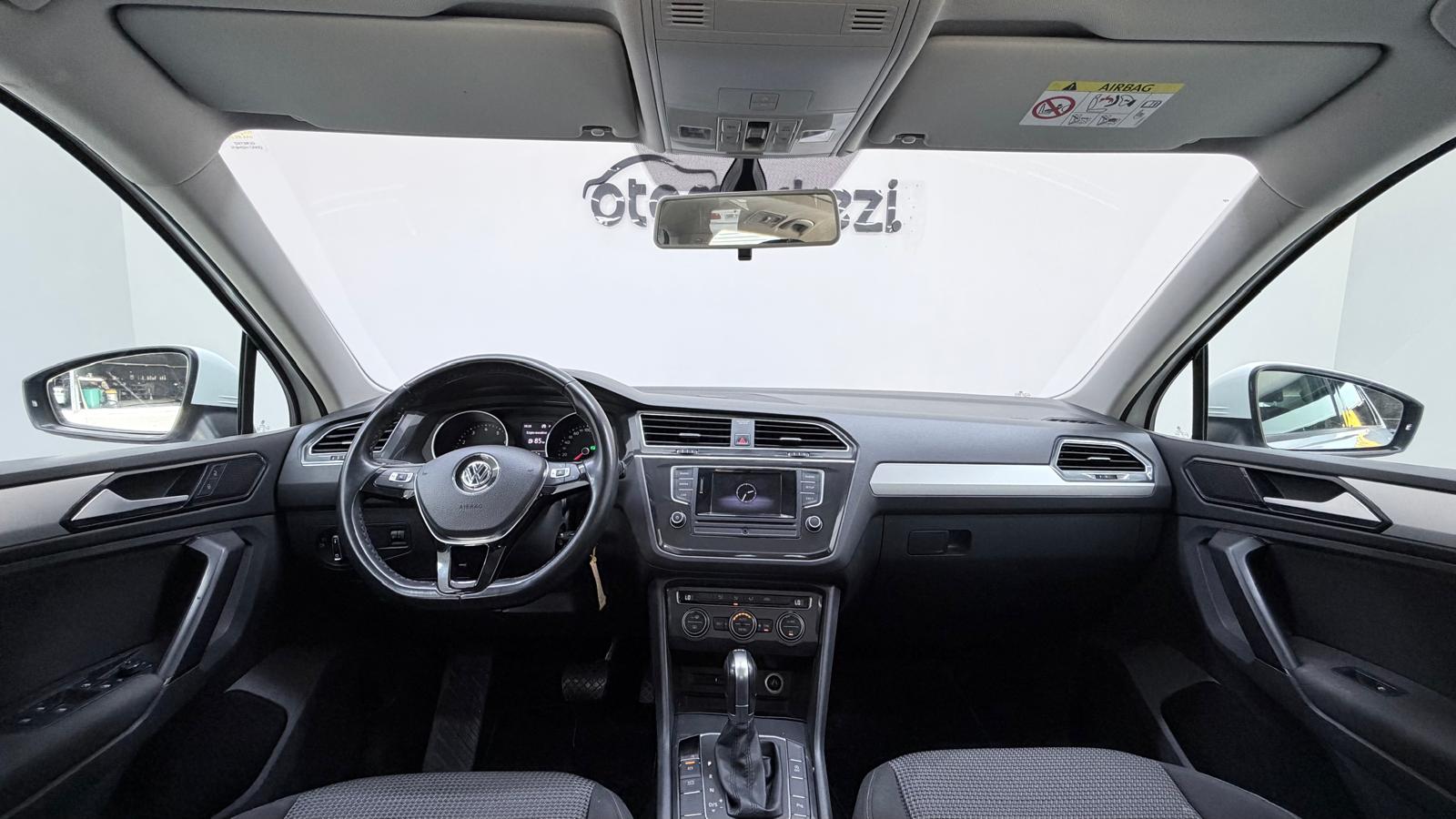 VOLKSWAGEN TIGUAN 7